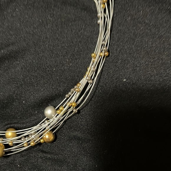 Trigold choker necklace - Picture 3 of 3